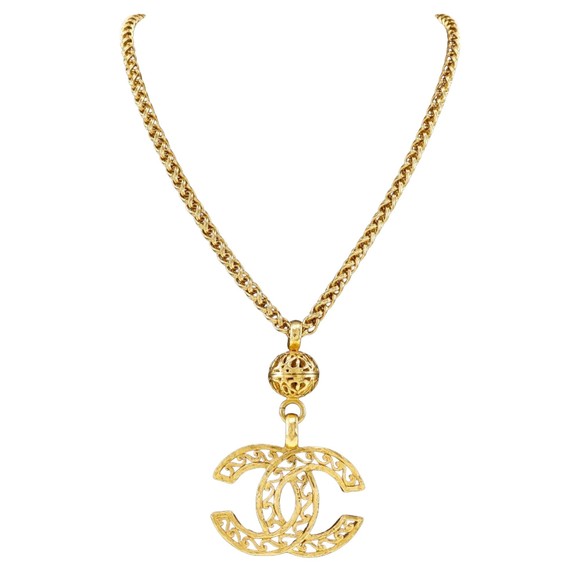 Chanel Coco Mark Gold Metal necklace - Picture 1 of 10